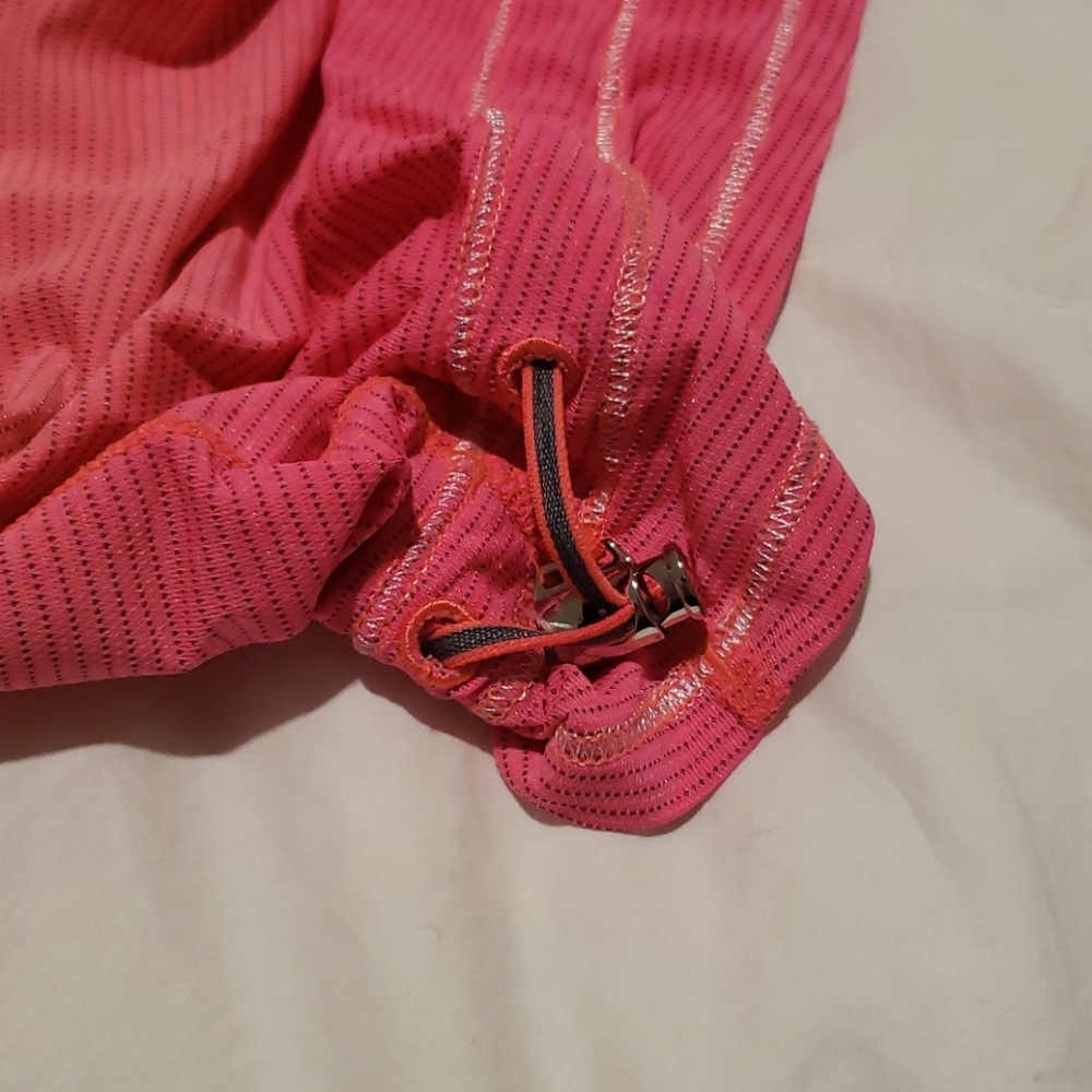 Lululemon top - Picture 3 of 3